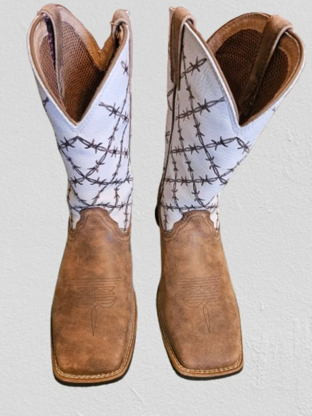 Twisted X Kids Square Toe Bomber/White Cowkids Western Boots YTH0010 - Size 4M